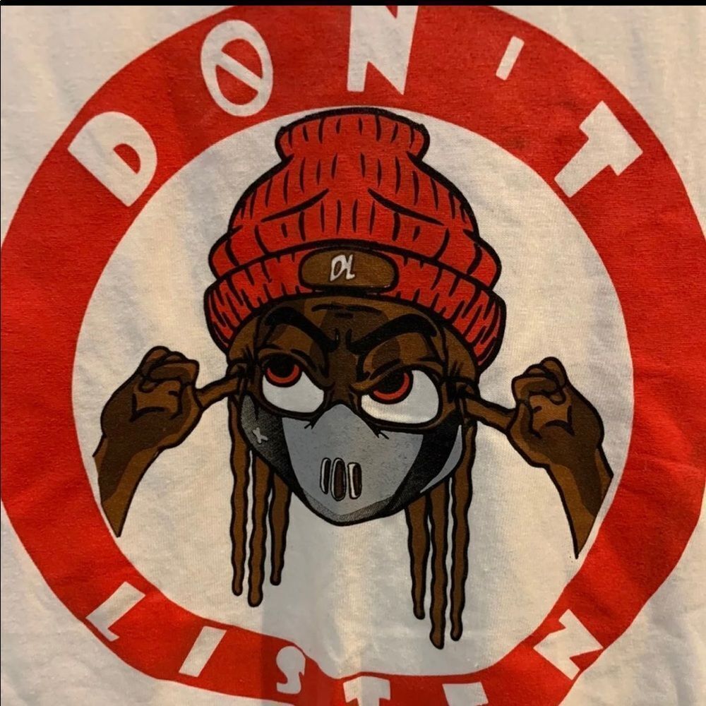 Graphic T-Shirt "Don’t Listen” Gildan S